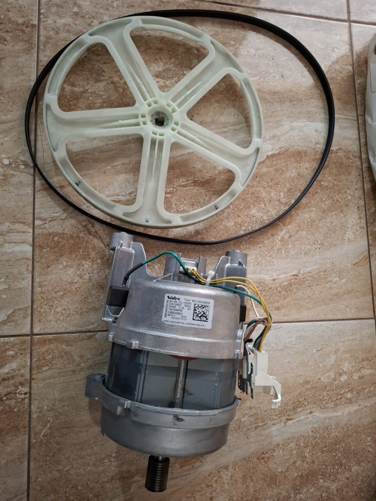Programator plus silnik pralki Electrolux