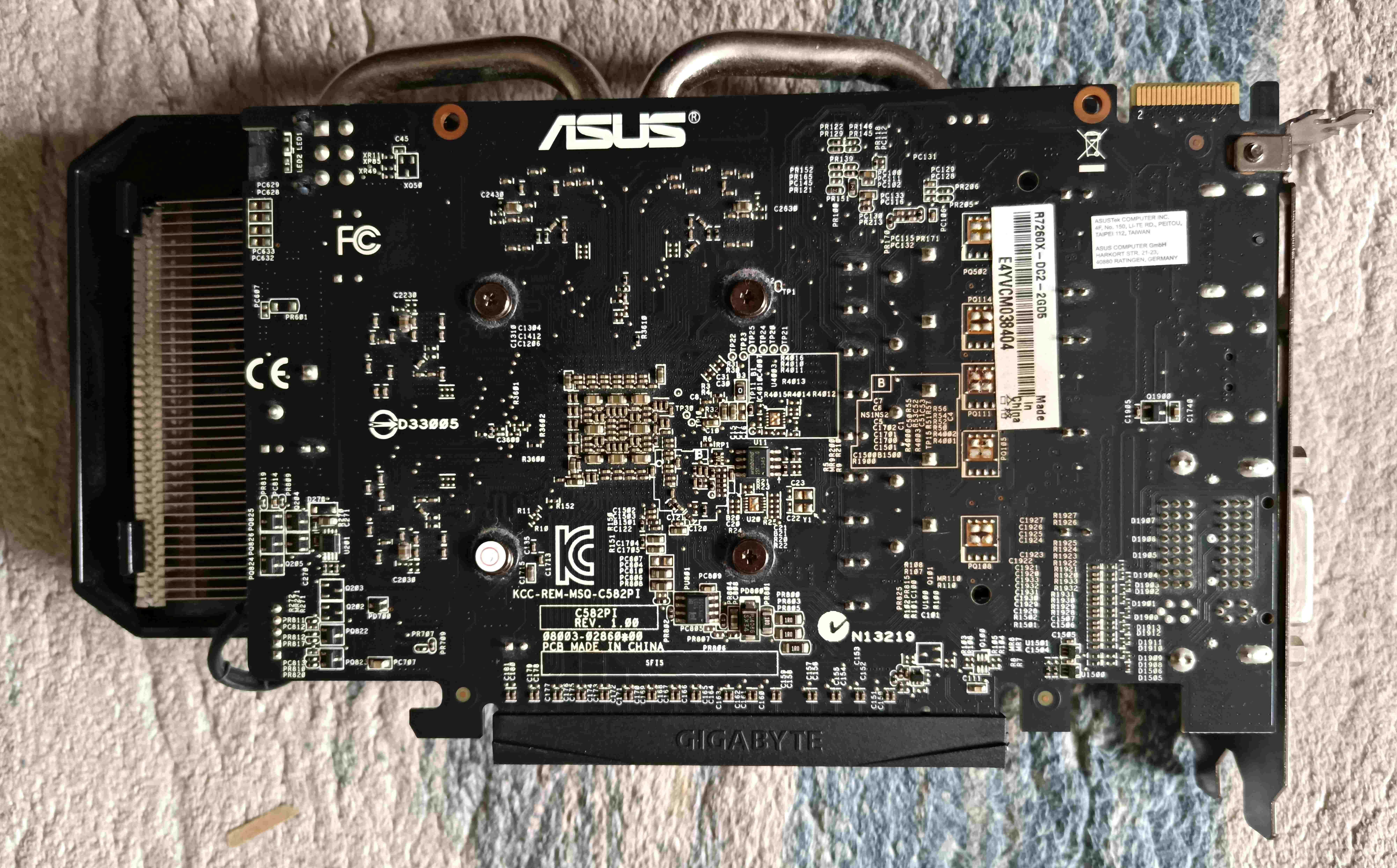 ASUS Radeon R7 260X DirectCU II OC 2 GB (R7260X-DC2OC-2GD5)