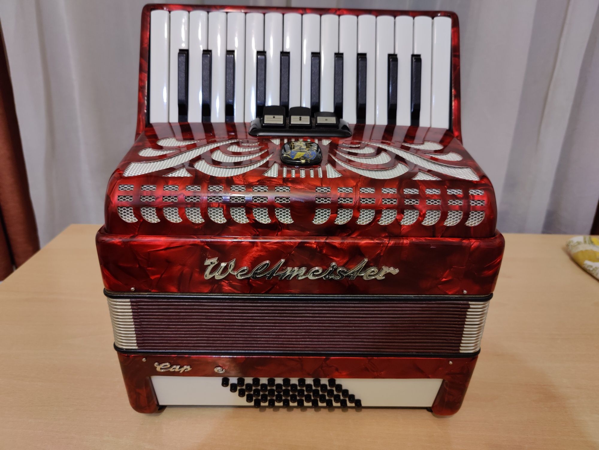 Akordeon Weltmeister- Caprice, 40 basów