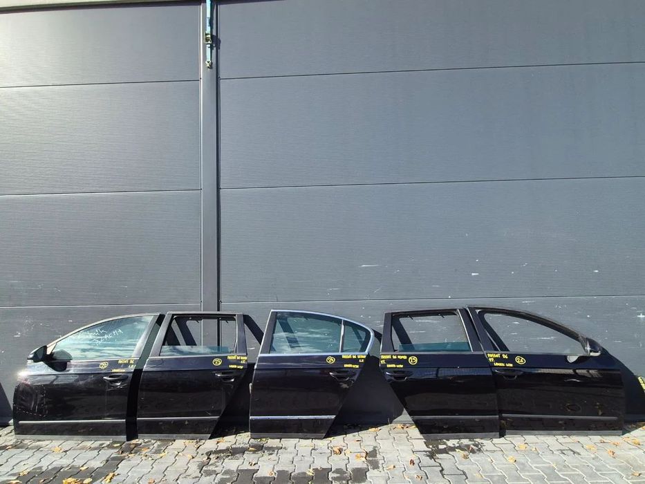 VOLKSWAGEN PASSAT B6 DRZWI