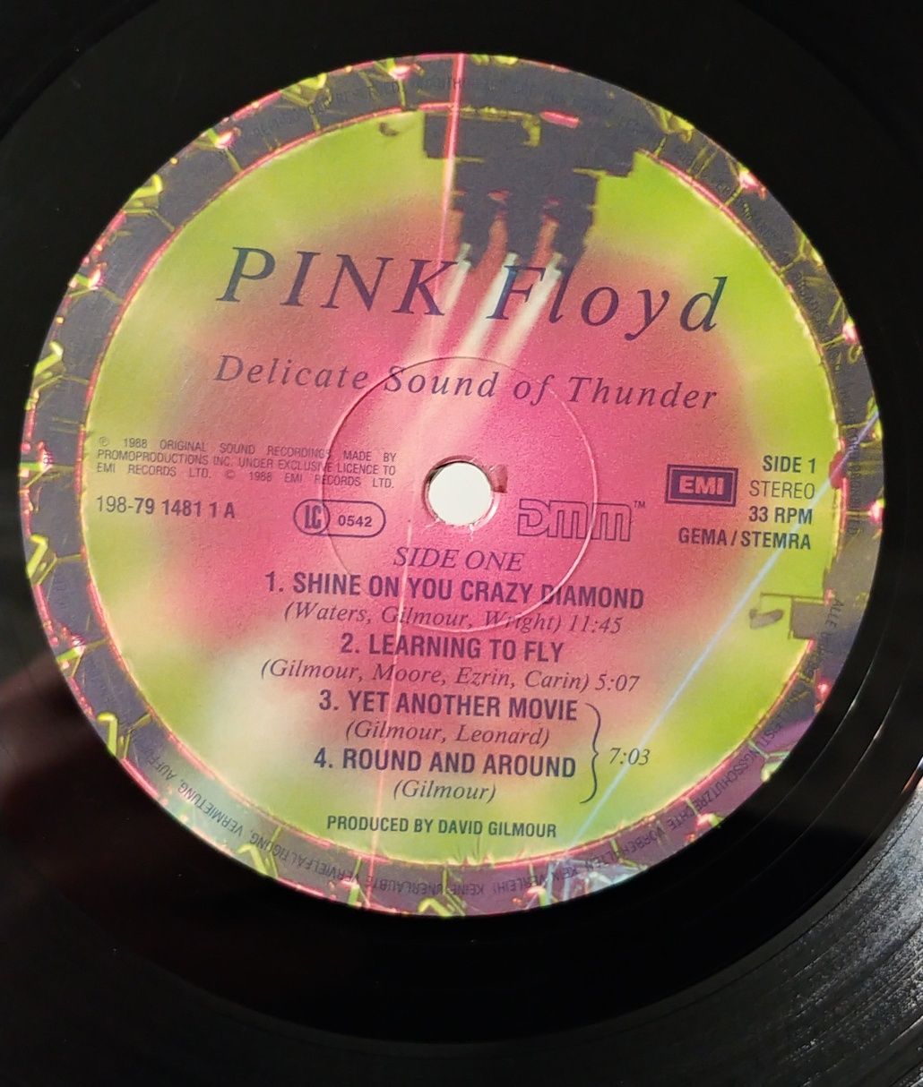 Pink Floyd - Delicate Sound Of Thunder. 1988r.