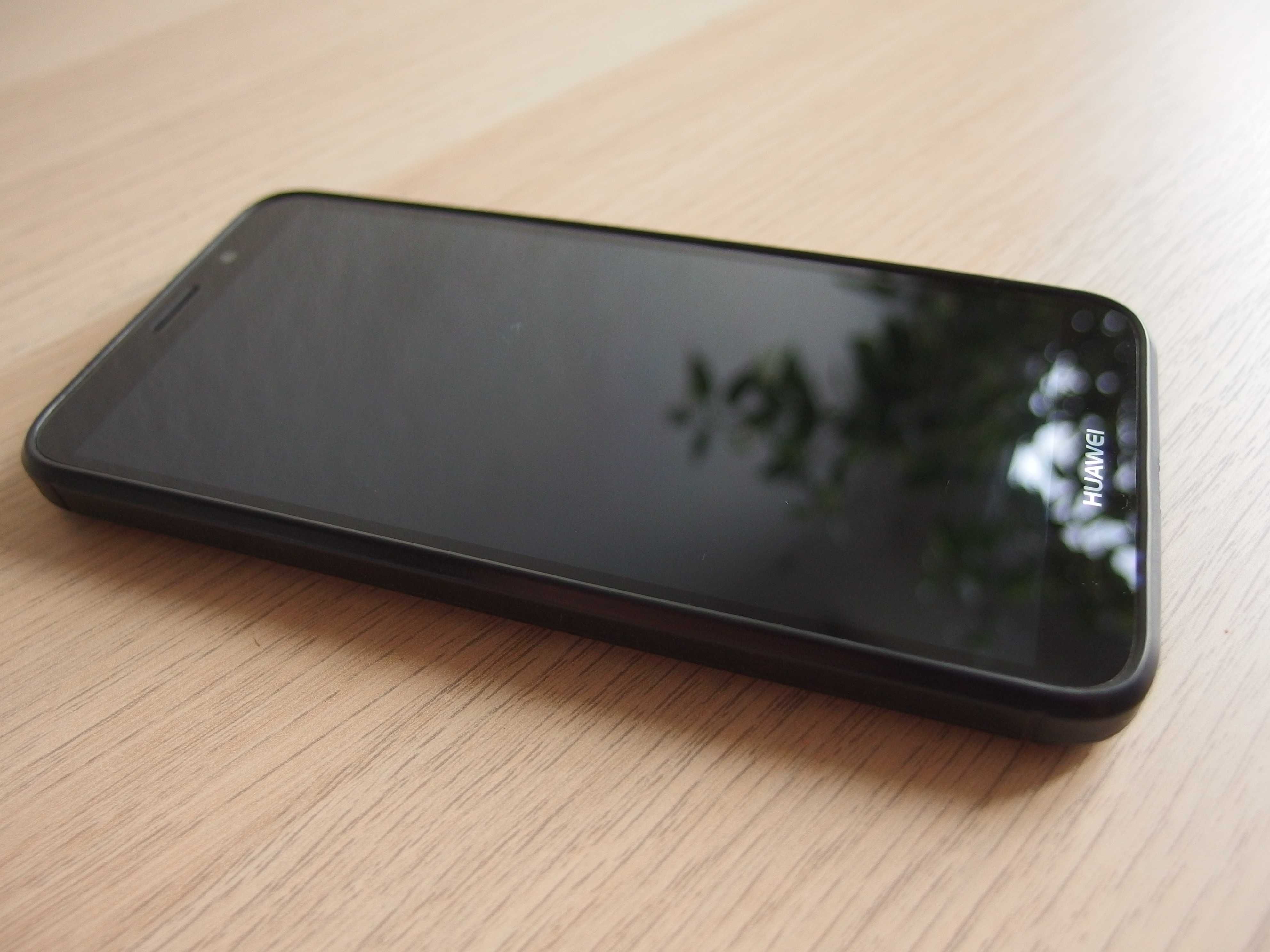 zadbany smartfon telefon HUAWEI Android 8.1 dual SIM