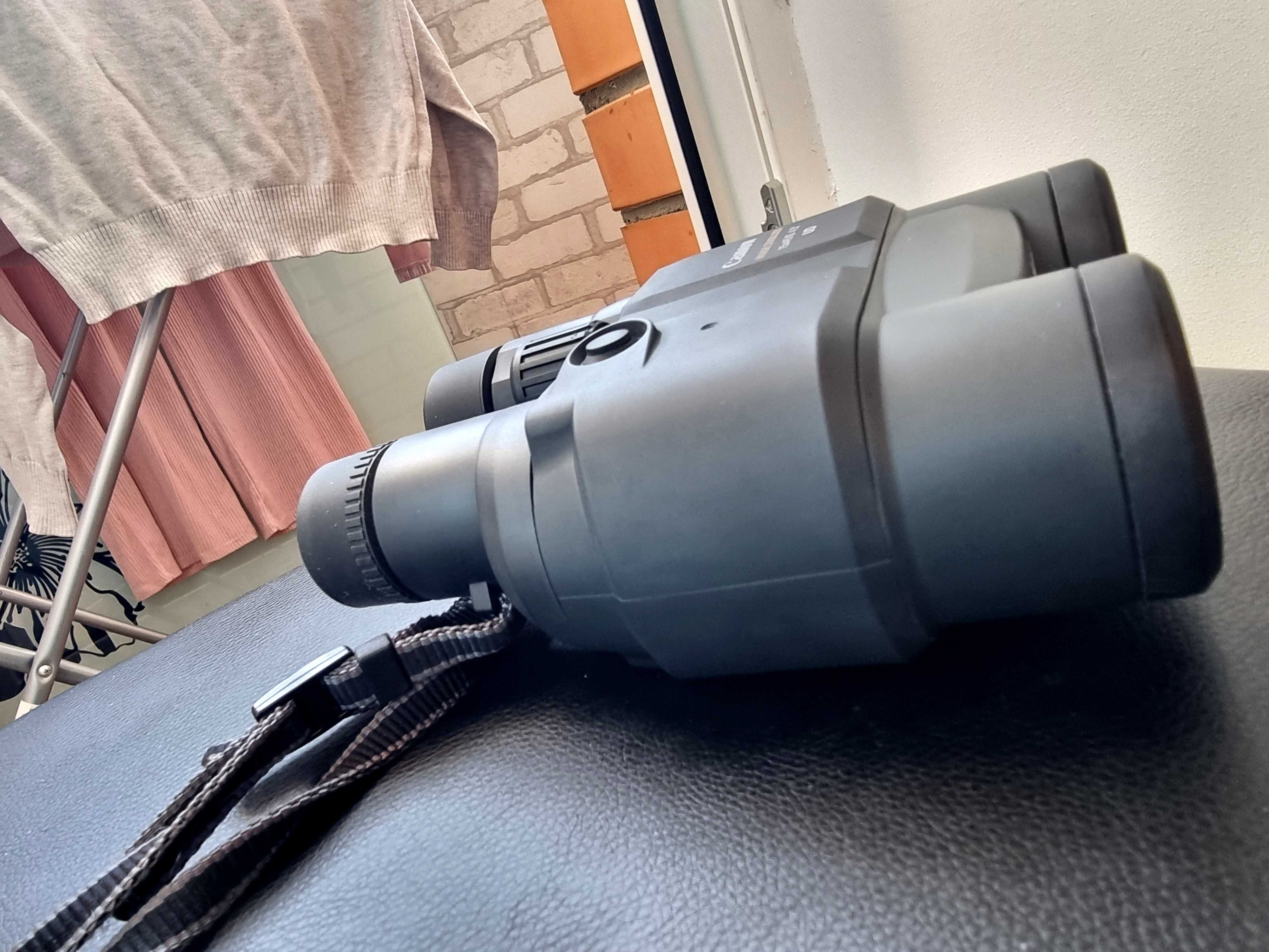 Мощный бинокль Canon 15x45 IS со стабилизацией изображения!