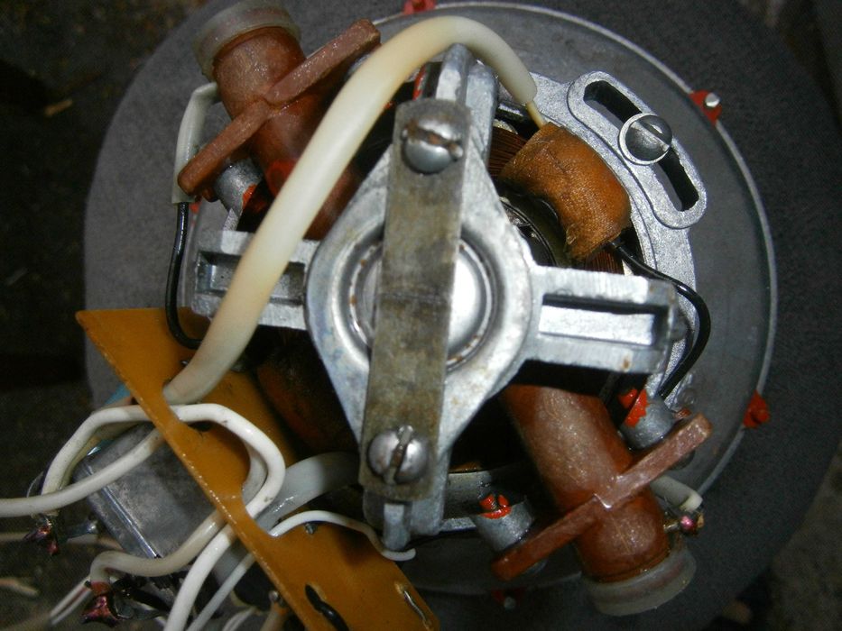 Двигатель мотор к пылесосу Урал,Нептун,Ракета,Аудра,Уралец,Тайфун-СССР