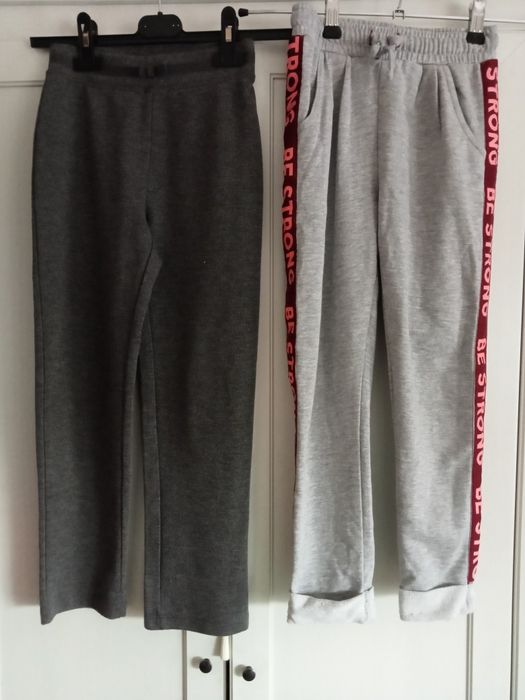2 pary spodni dresowych na 7-10 lat