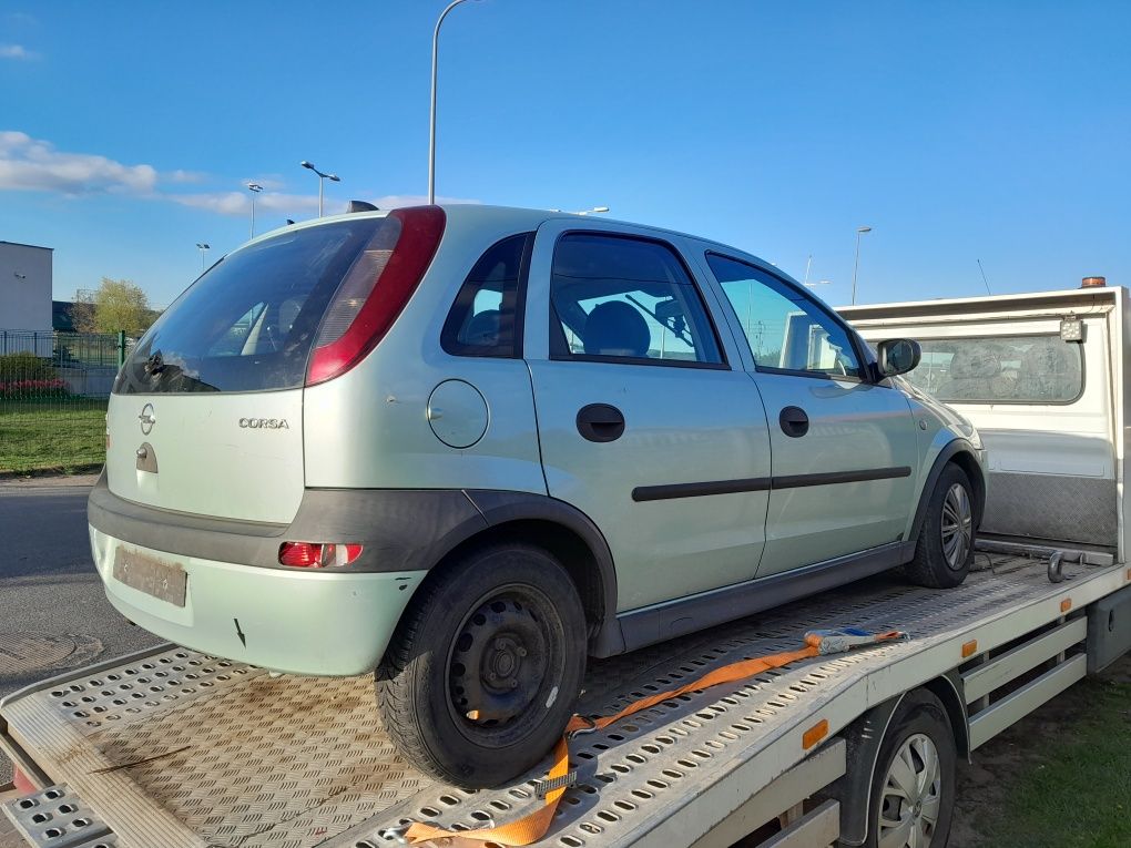 Opel corsa c na części kolor z 388