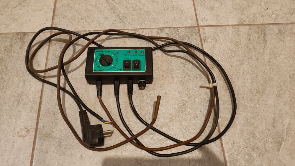TECH ST-20 termoregulator, sterownik, regulator pompą C.O.