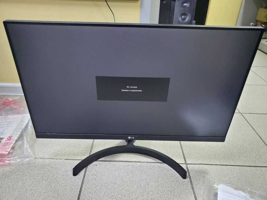 Безрамочный Монитор 24" Lg 24MK600M-B