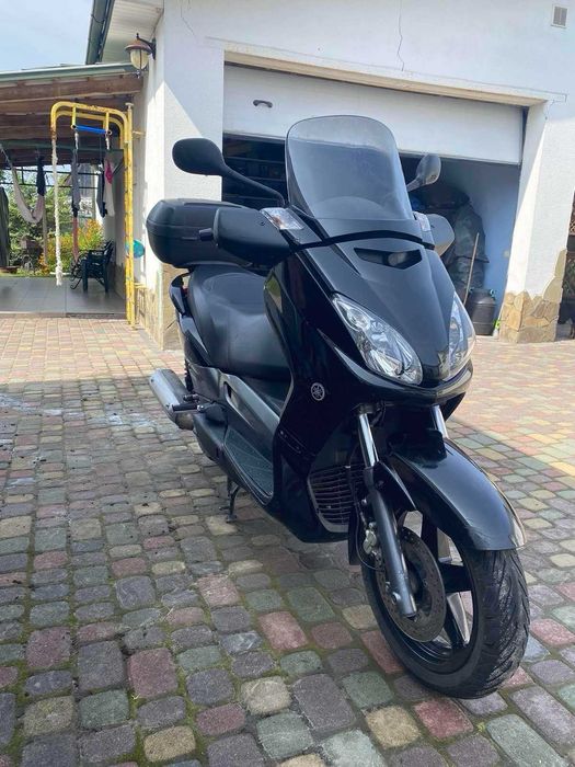 Продам Yamaha X MAX