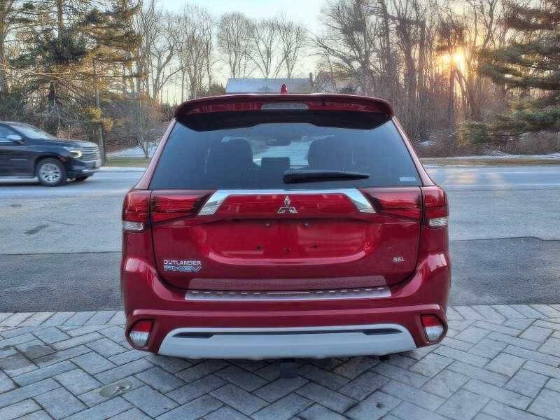 2022 Mitsubishi Outlander PHEV SEL
