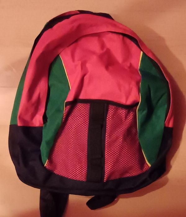 Mochila simples NOVA