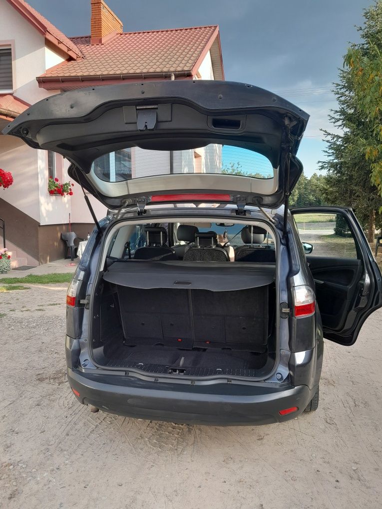 Ford S-max  7 - osobowy