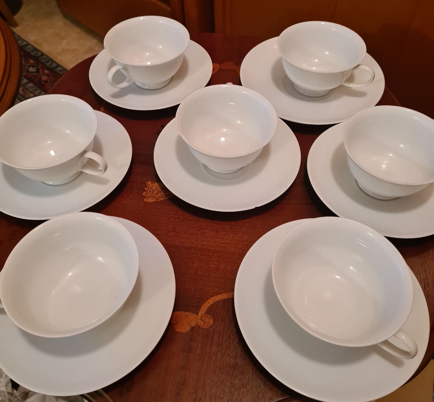 Porcelana Rosenthal 6 filizanek i 6 talerzyki