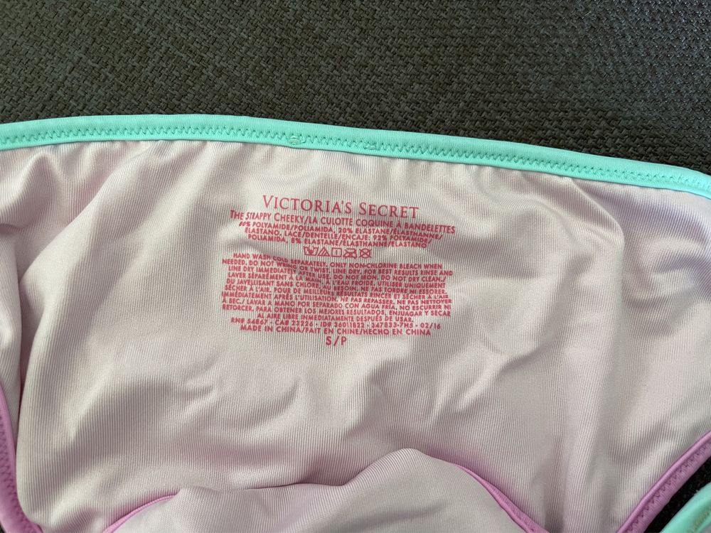 Купальник Victoria’s Secret, р. 34B, S