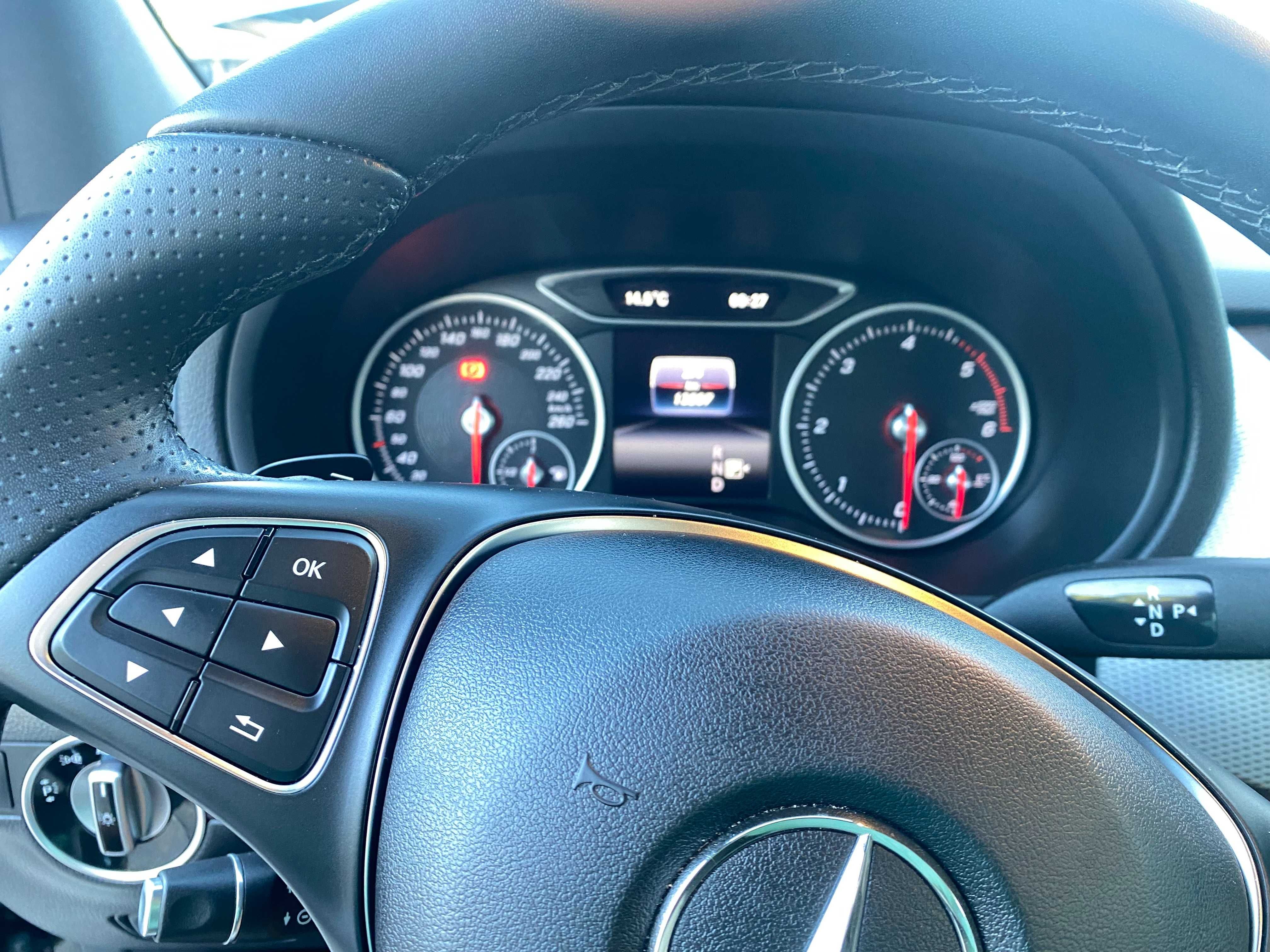 Mercedes B 180d, com 13.230Km