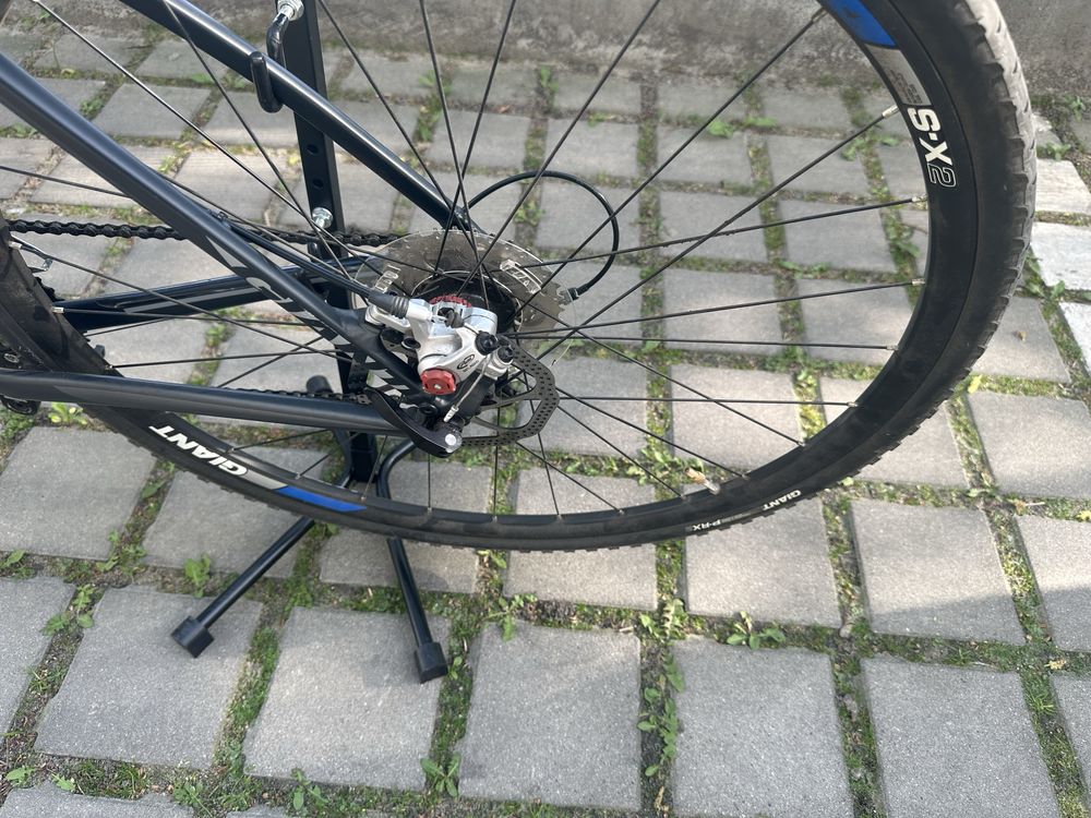 sprzedam rower gravel giant anyroad 2