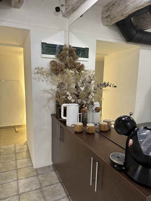 Сдам место Мастера Маникюра и Бровиста