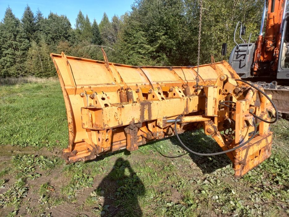 Pług do śniegu schmidt 3.8metra unimog man mercedes