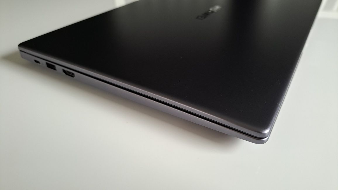 Laptop Huawei MateBook D15+myszka+ładowarka. POLECAM!!!