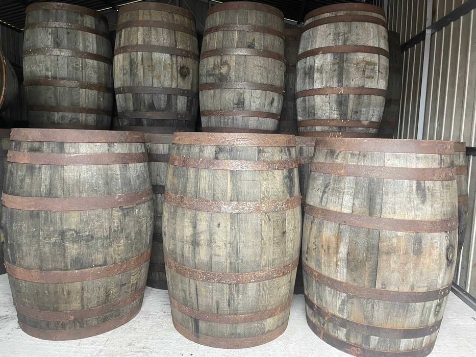 Autentyczne, szczelne beczki po burbon,whiskey,200l, możliwy transport