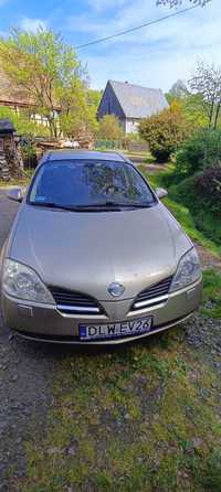 Nissan primera P12