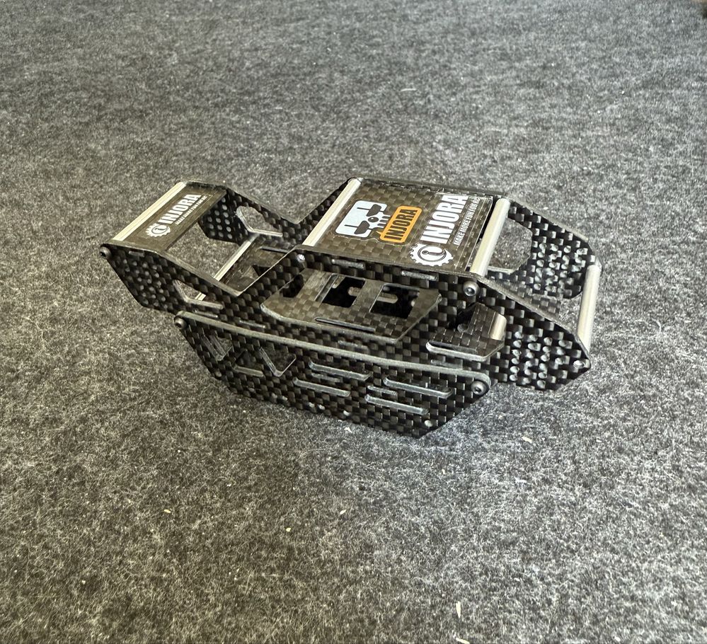 Klatka Injora Axial scx24 carbon trx4m