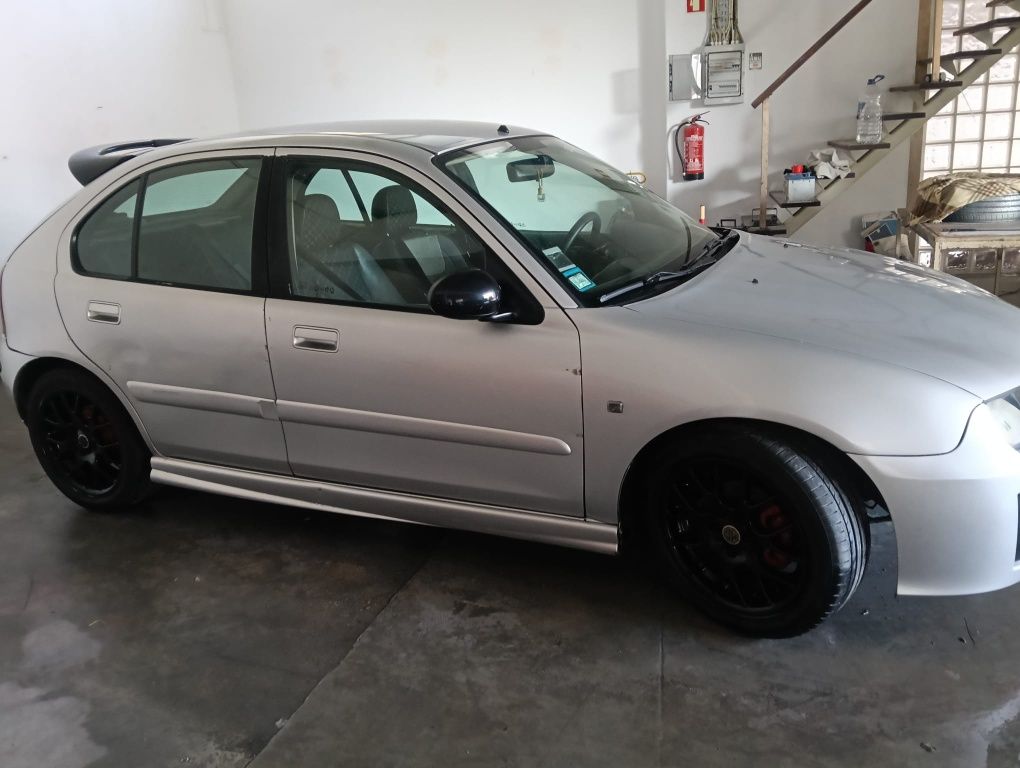Vendo Rover 2003