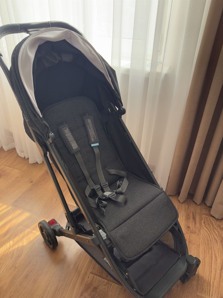 Прогулянкова коляска UPPAbaby MINU