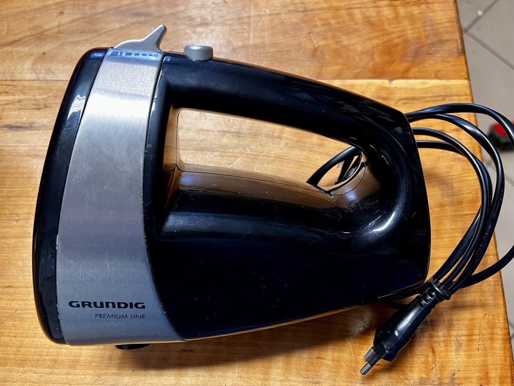 Mikser ręczny GRUNDIG HM 5040