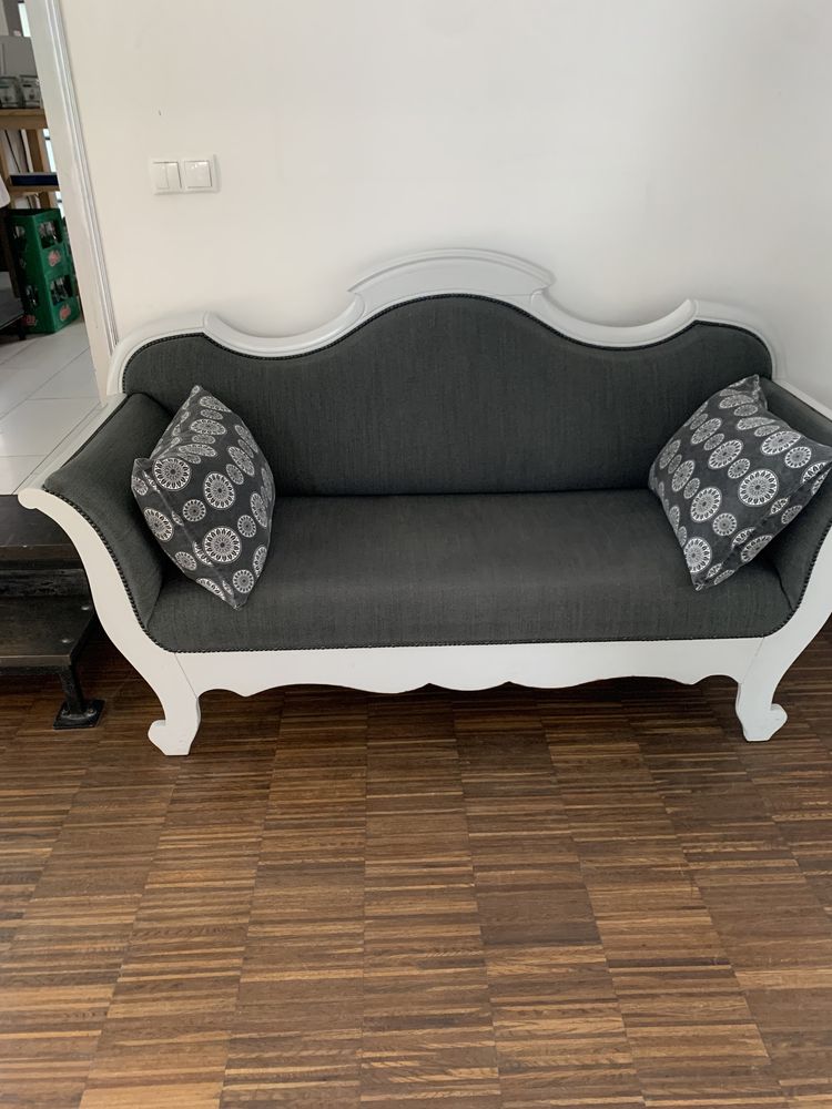 Sofa w stylu ludwikowskim/szara/pomalowana/wyremontowana.