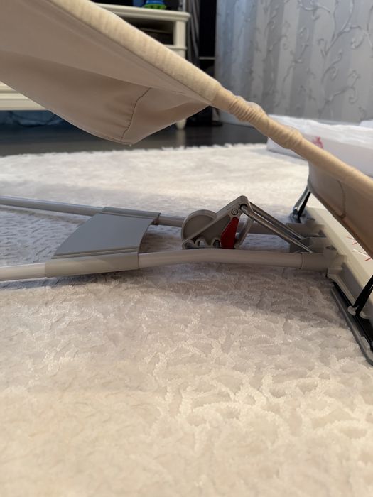 Шезлонг BabyBjorn