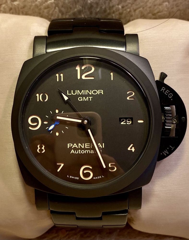 Panerai Luminor GMT Black