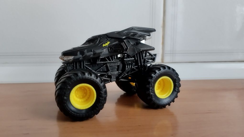 Pojazd terenowy Spin Master Monster Jam Batmobile