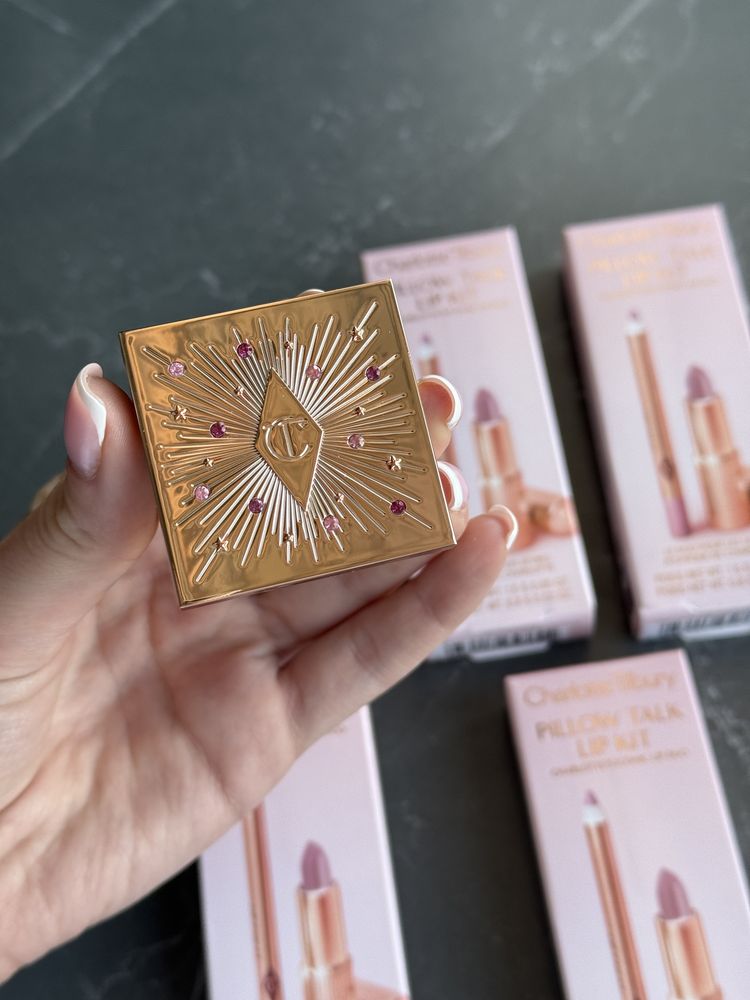 Набір Charlotte Tilbury pillow talk Fair, тіні