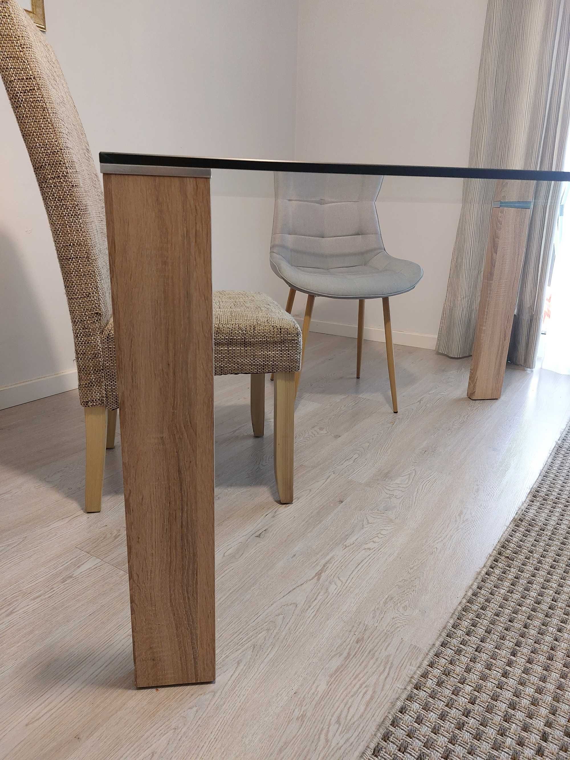 Mesa de sala em vidro