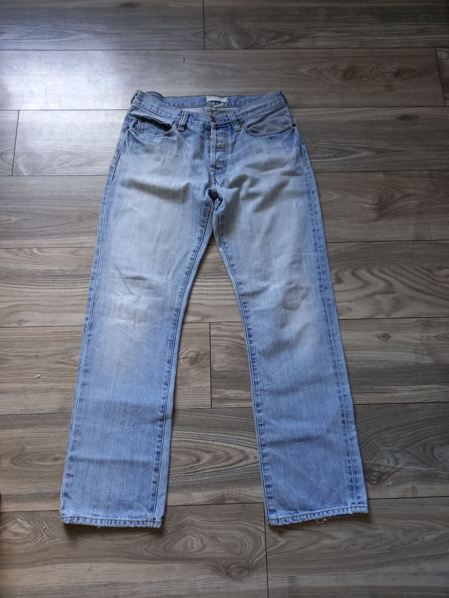 H&M męskie jeansy W31 L32 pas 80 cm