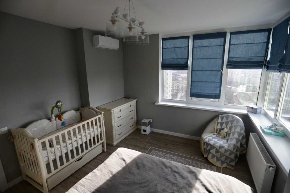 ГОЛОСІЇВСЬКИЙ р-н. СУЧАСНА 3кімнатна квартира 85м2. єОселя!