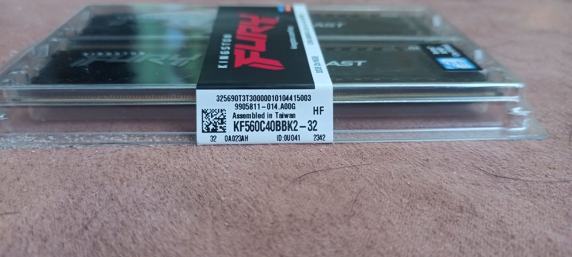 DDR5 32gb 6000mhz  (16*2) Kingston FURY cl40