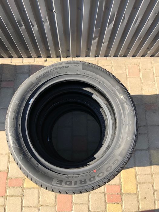 Шини зимові, НОВІ, Goodride 215/55R18