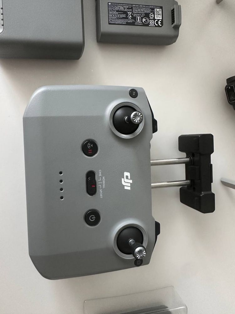 Квадрокоптер DJI MINI 2