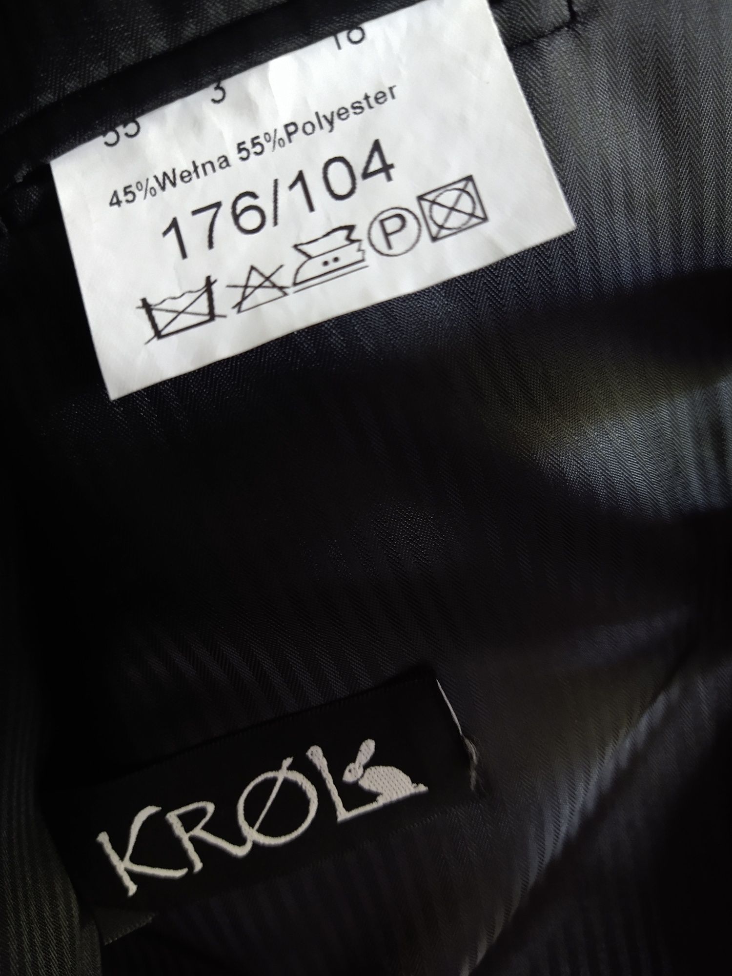 Piękny garnitur firma Krok wzrost 176