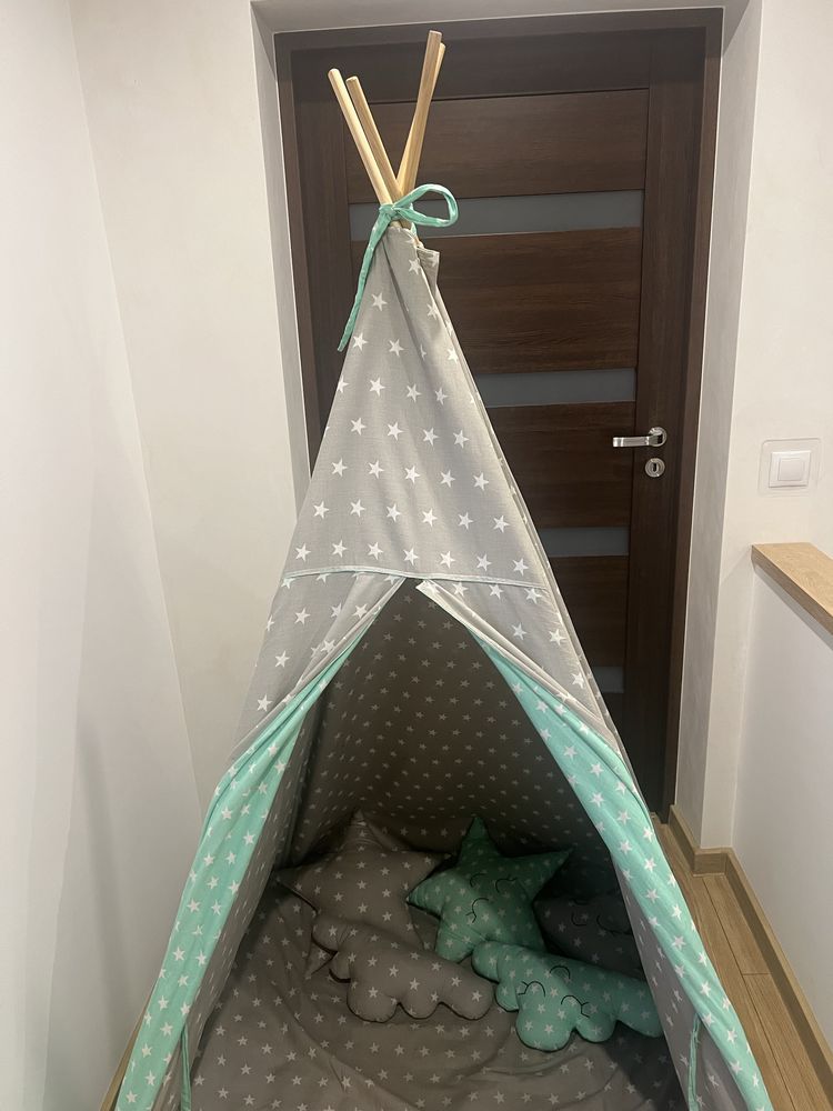 Namiot Tipi dwukolorowy