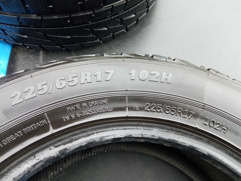 Зимові шини  Premiorri R 17/225/65