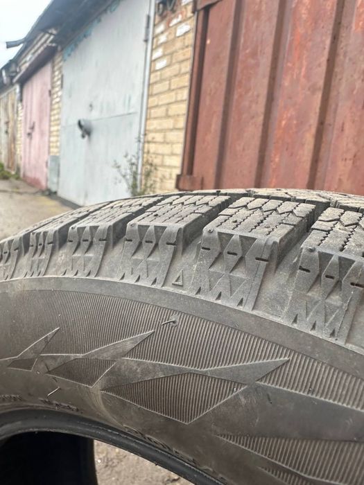Bridgestone, зимові, 16 радіус, 205/55