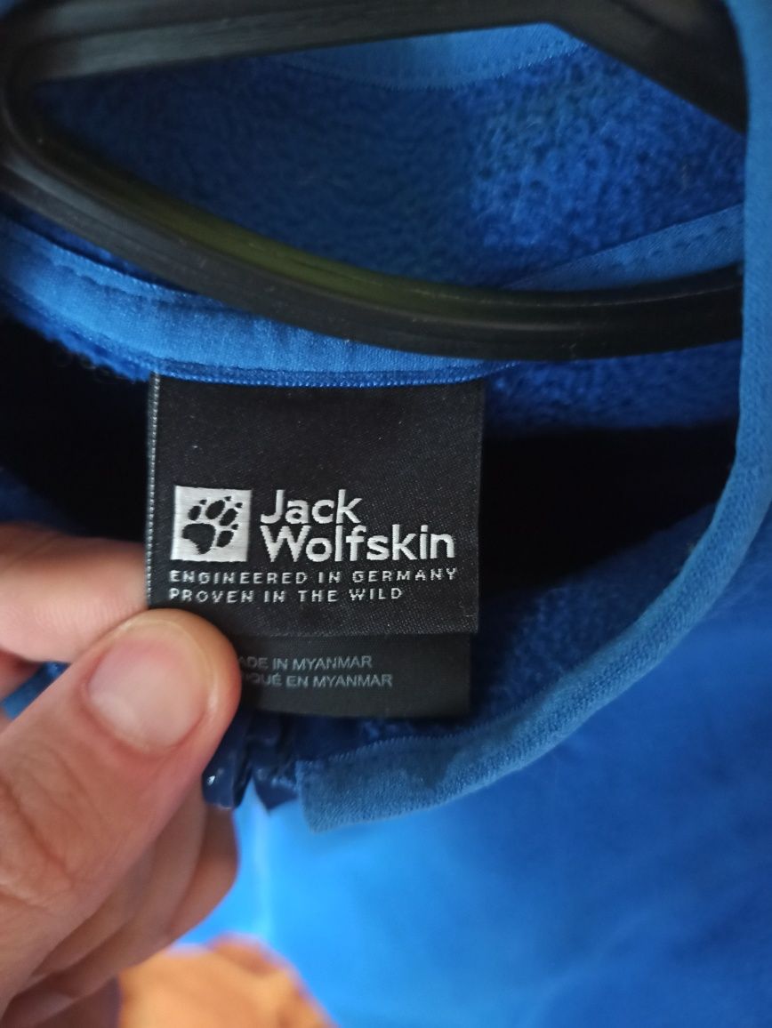 Ветровка Jack Wolfskin