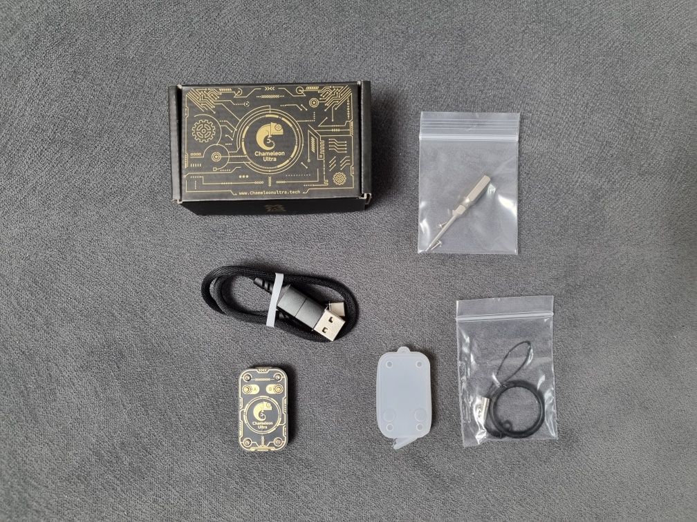 ProxGrind Chameleon Ultra # RFID NFC clone/copy/write/emulate