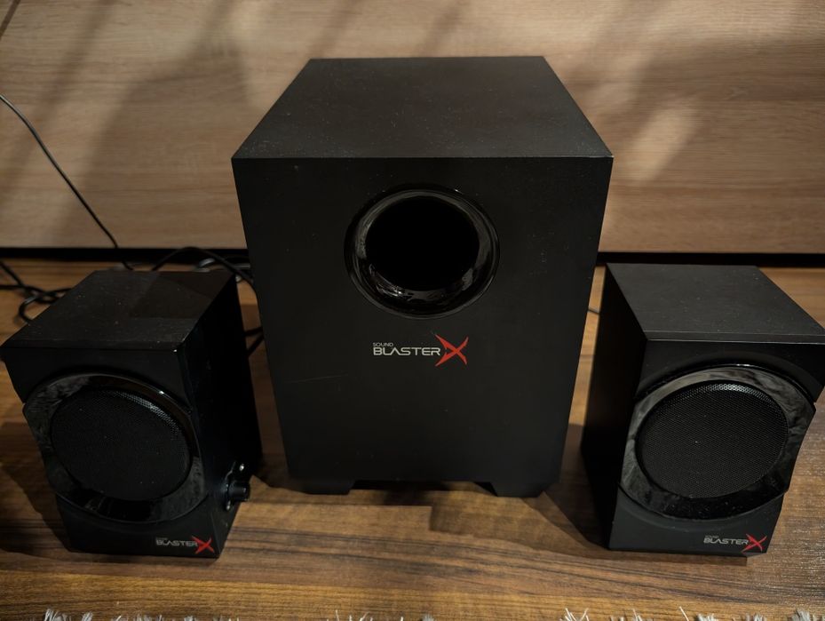 Głośniki 2 1 Creative Sound Blaster X Bardzo głośne