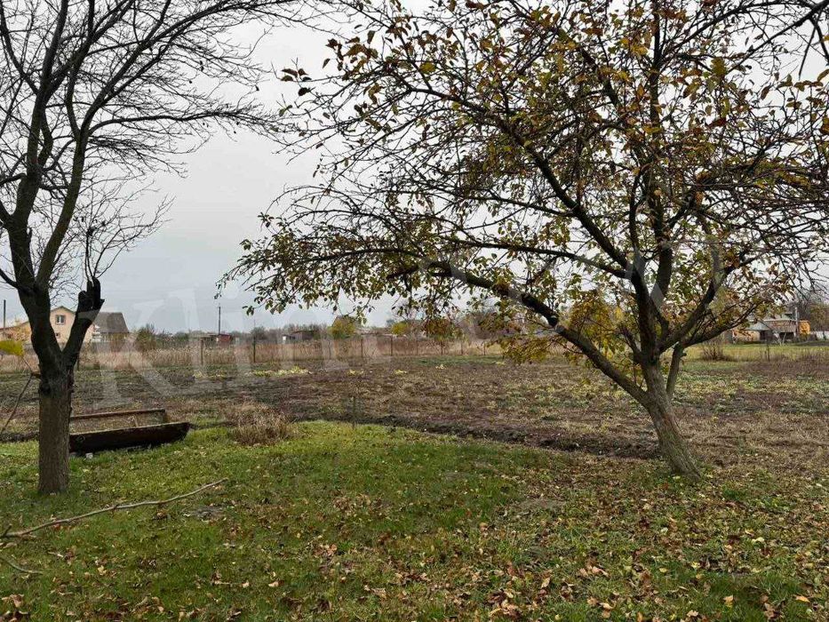 Продаж будинку в р-ні університету