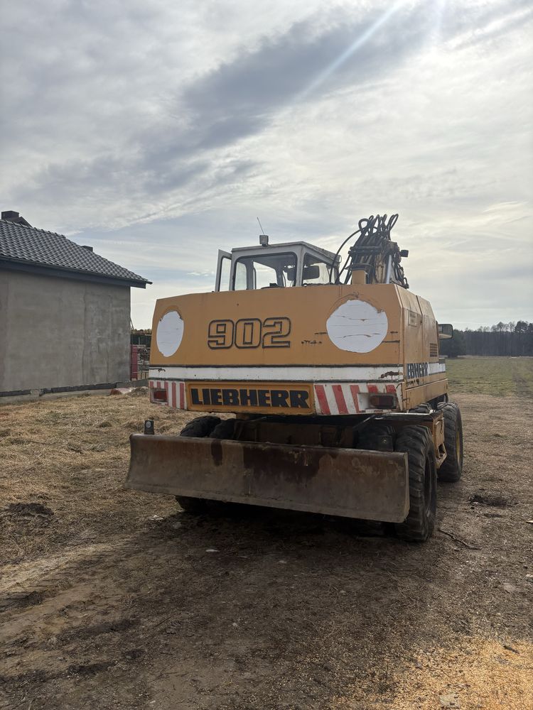 Koparka LIEBHERR 902