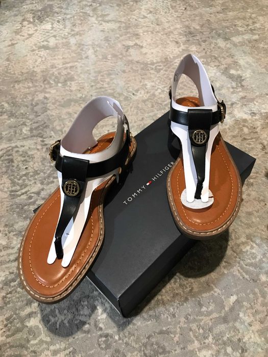 Сандалі Bennia від Tommy Hilfiger